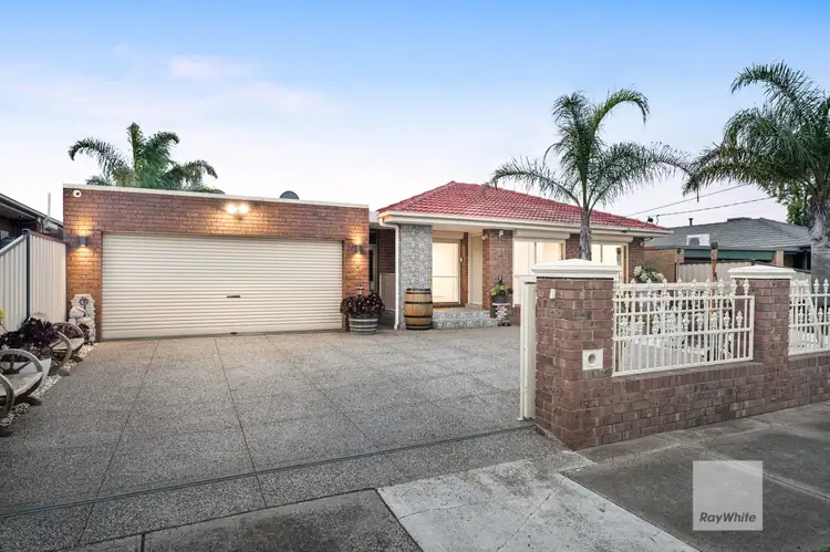 Second view of Homely house listing, 31 Trentham Drive, Gladstone Park VIC 3043