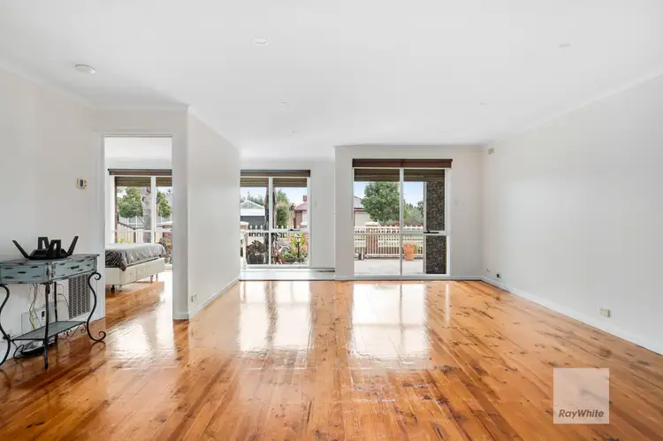 Fifth view of Homely house listing, 31 Trentham Drive, Gladstone Park VIC 3043
