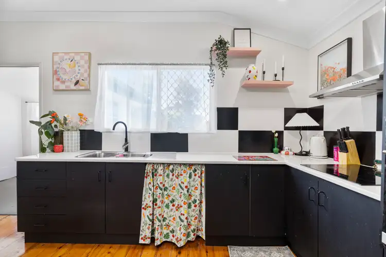 Fifth view of Homely house listing, 2 Woodford Street, One Mile QLD 4305