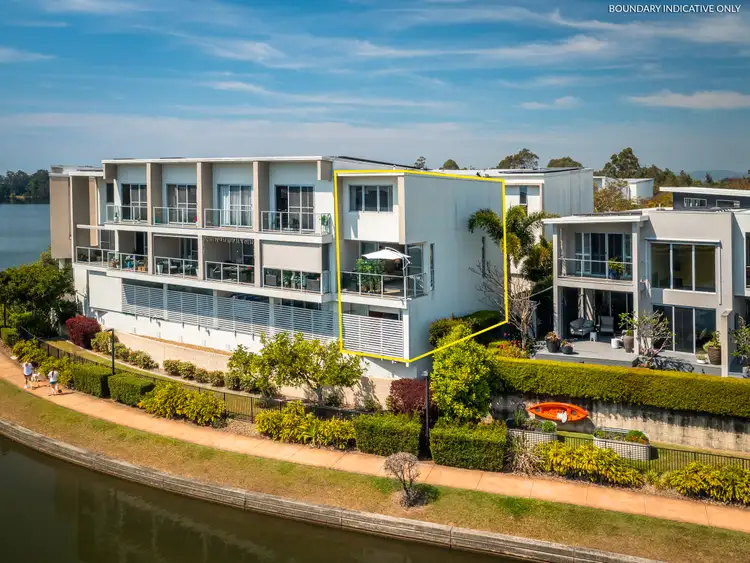 32/5036 Emerald Island Drive, Carrara QLD 4211