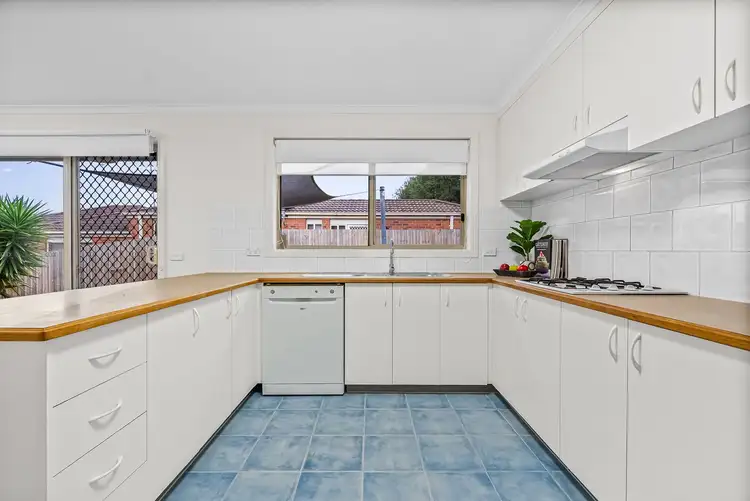 Fifth view of Homely house listing, 85 Bemersyde Drive, Berwick VIC 3806