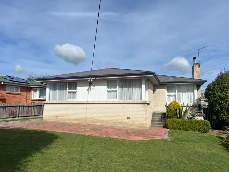 8 Chestnut Road, Youngtown TAS 7249