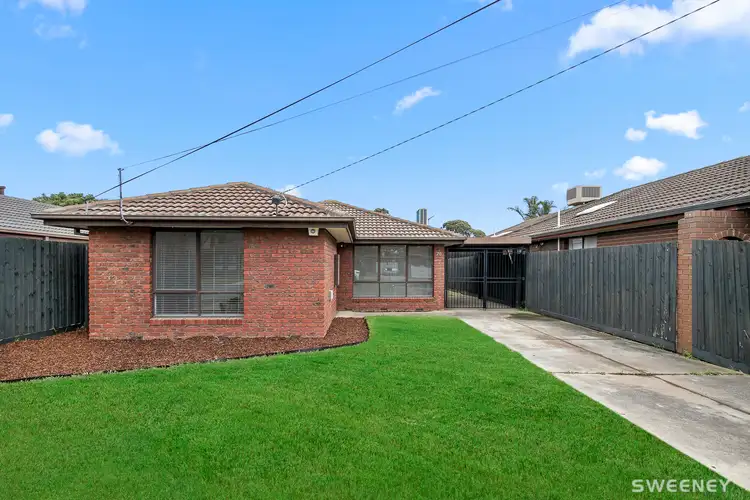 70 Ailsa Street South