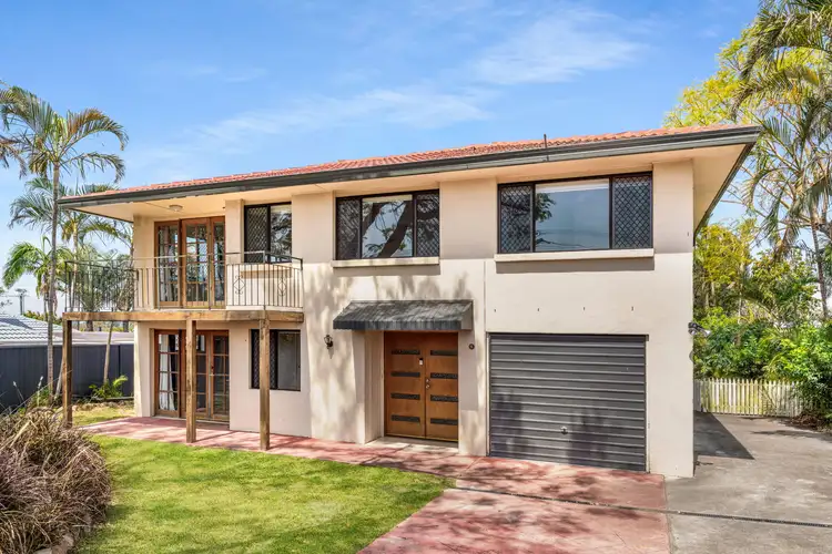 6 Sweetgum Street, Hillcrest QLD 4118