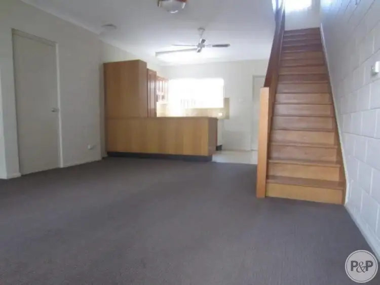 Third view of Homely apartment listing, 4/34 Park Lane, Hyde Park QLD 4812