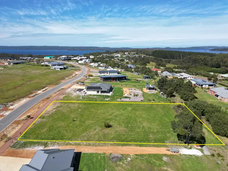 18 Hibbertia Way, Hay WA 6333