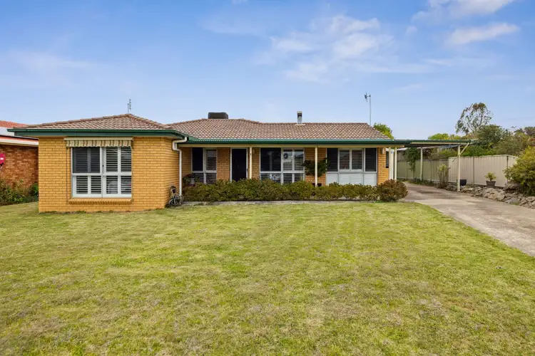 6 Gibson Avenue, Harden NSW 2587