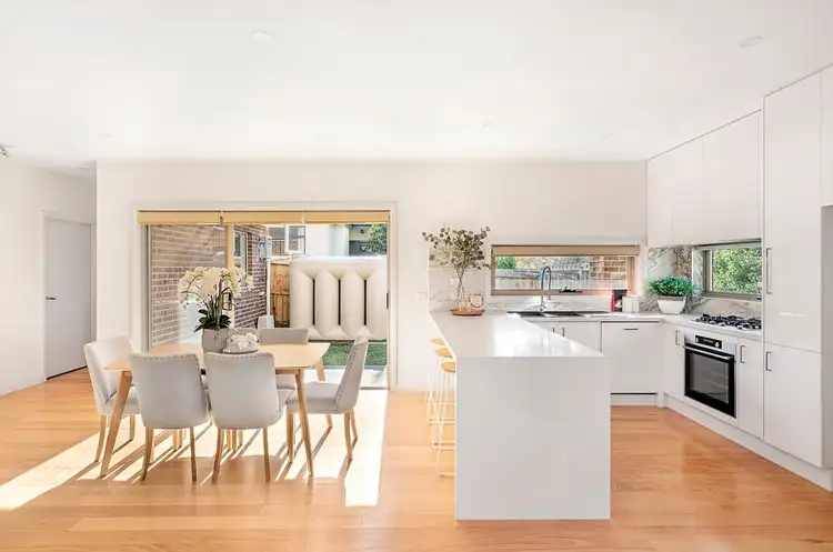 Fifth view of Homely townhouse listing, 1/33 Meldan Street, Burwood VIC 3125