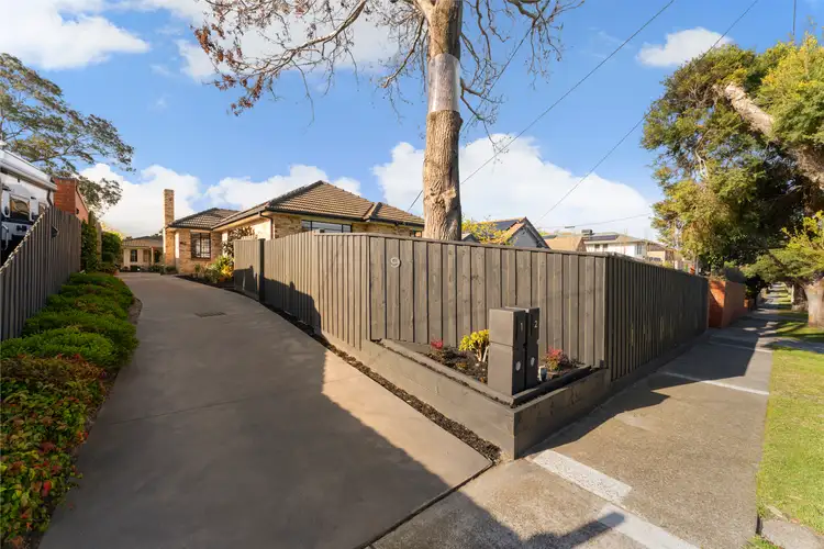 9A Booth Street