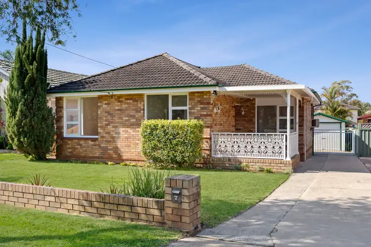 7 Cripps Avenue, Kingsgrove NSW 2208