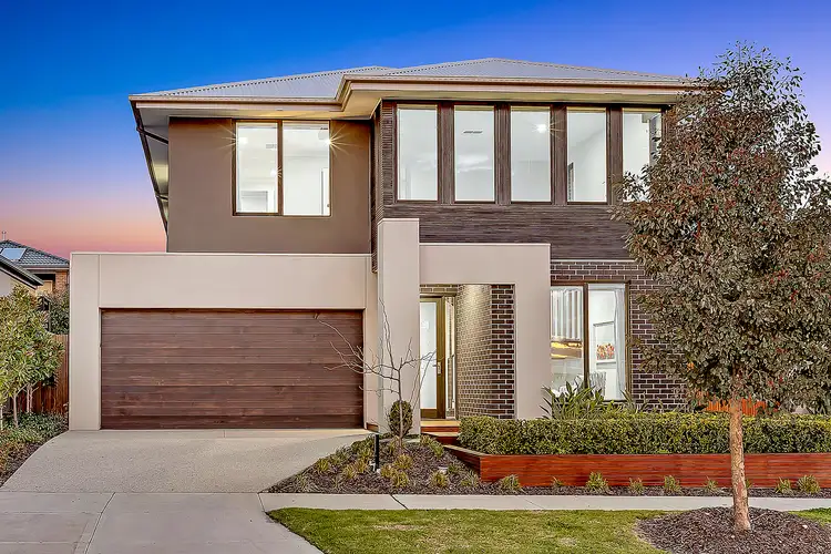 24 Dawnview Crescent, Roxburgh Park VIC 3064
