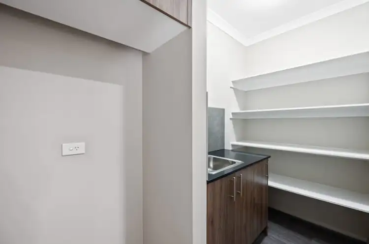 Fifth view of Homely house listing, 18 Orana Boulevard, Beveridge VIC 3753