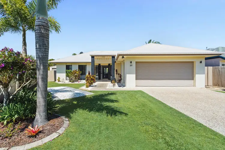 27 Sandleigh Crescent, Sippy Downs QLD 4556