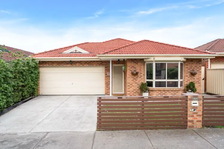 44 Woodlea Crescent, Craigieburn VIC 3064