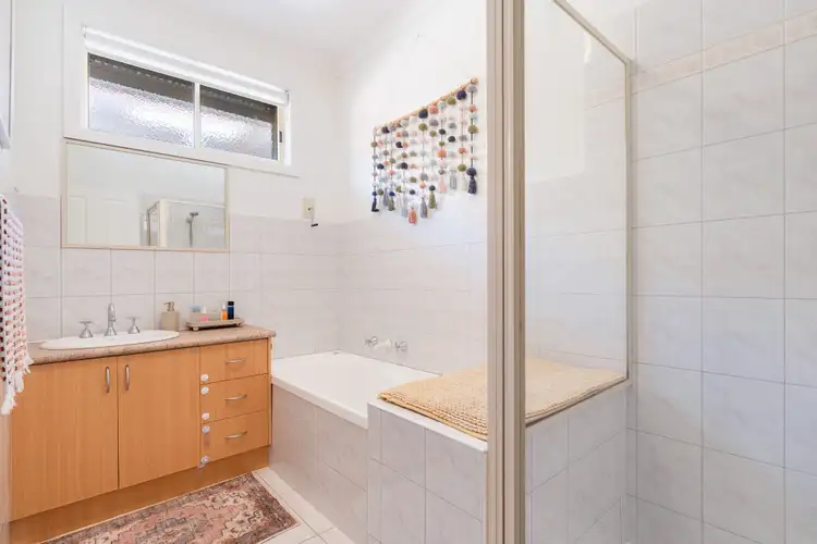 Sixth view of Homely house listing, 44 Woodlea Crescent, Craigieburn VIC 3064