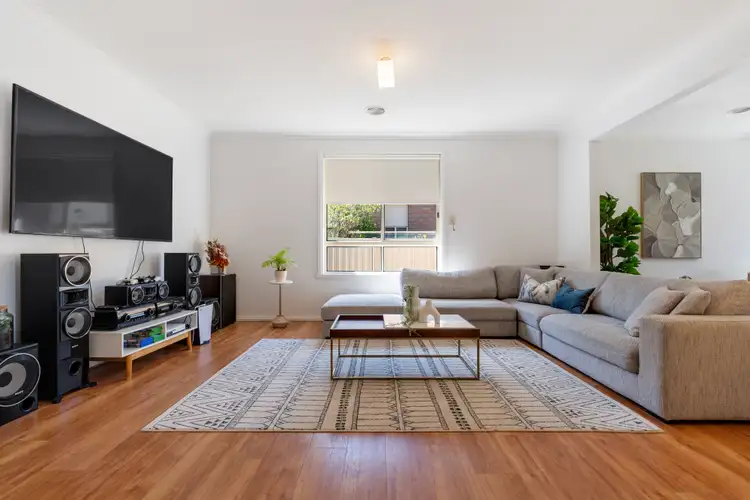 Seventh view of Homely house listing, 44 Woodlea Crescent, Craigieburn VIC 3064