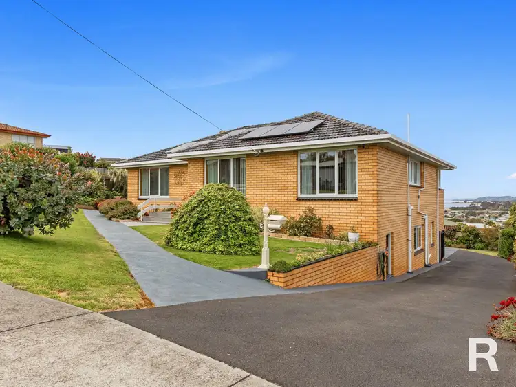 9 Amy Street, West Ulverstone TAS 7315