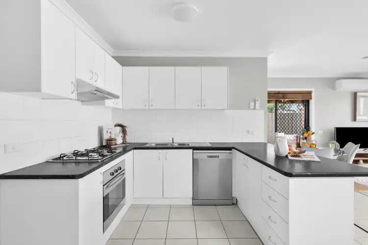 Fifth view of Homely townhouse listing, 14/32 Lats Avenue, Carrum Downs VIC 3201