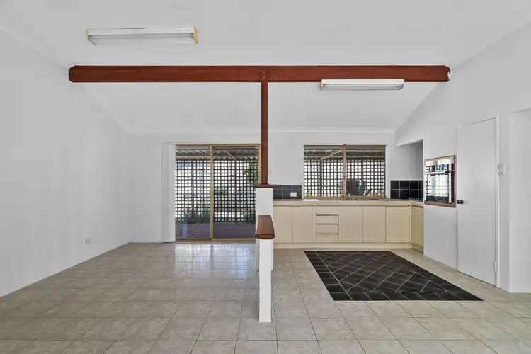 Seventh view of Homely house listing, 10 Olympus Rise, Greenfields WA 6210