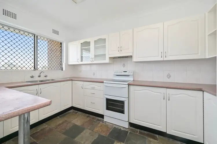 Third view of Homely apartment listing, 5/66-70 Maroubra Road, Maroubra NSW 2035