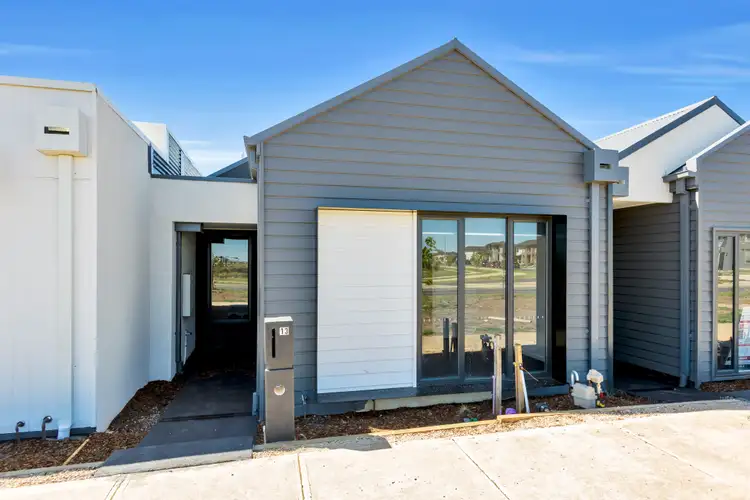 13 Callaway Street, Mambourin VIC 3024
