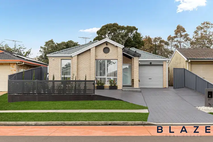 27 Gungarlin Drive, Horningsea Park NSW 2171
