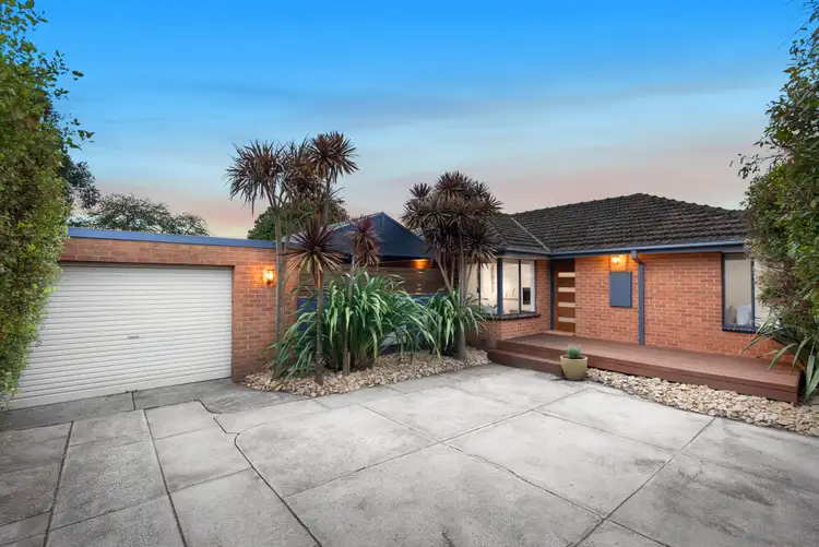57 Bursaria Avenue, Ferntree Gully VIC 3156