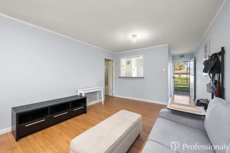 5/26 Salcott Road, Girrawheen WA 6064