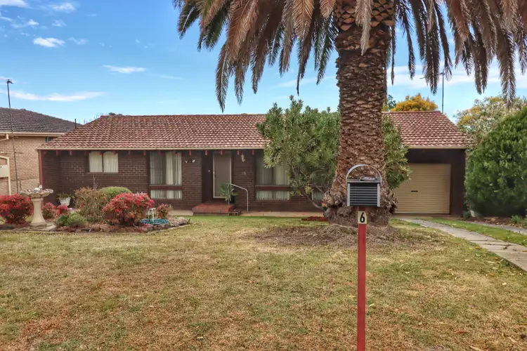 6 Taronga Drive, Cowra NSW 2794