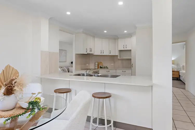 Sixth view of Homely house listing, 3 Razorback Close, Carindale QLD 4152