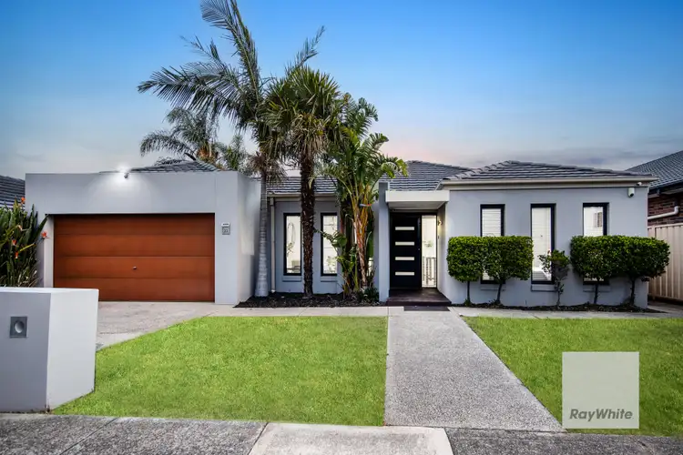 23 Jacaranda Drive, Taylors Hill VIC 3037