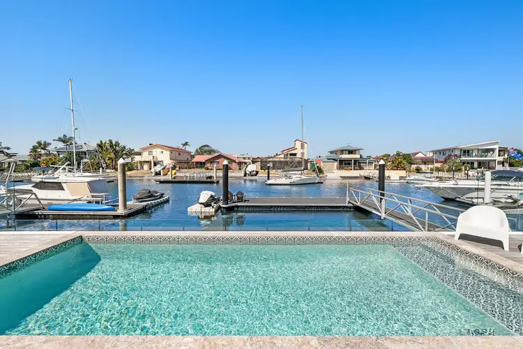 101 Bayview Street, Runaway Bay QLD 4216