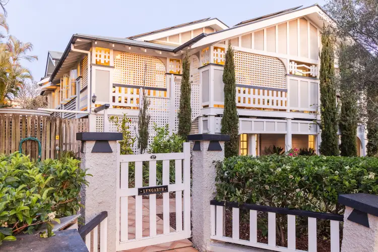 17 Miles Street, Clayfield QLD 4011