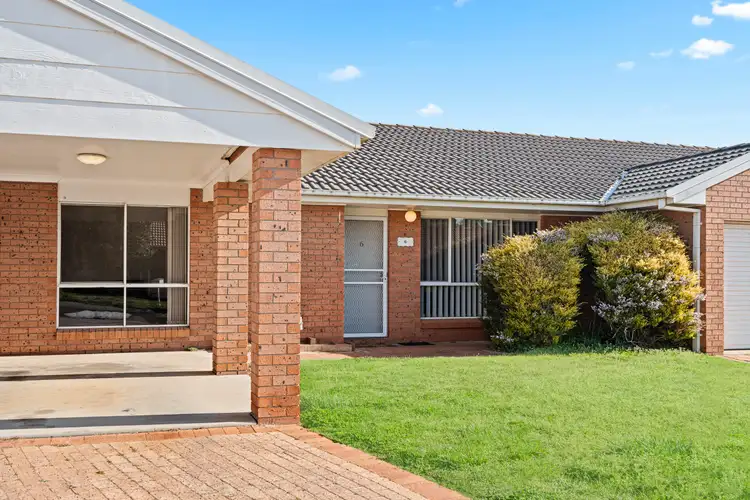 Second view of Homely house listing, 6 Parkside Place, Goulburn NSW 2580