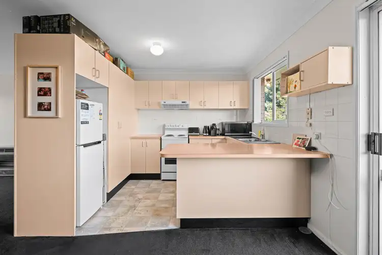 Fifth view of Homely house listing, 6 Parkside Place, Goulburn NSW 2580