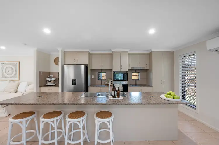 Sixth view of Homely house listing, 5 Parkview Court, Kin Kora QLD 4680
