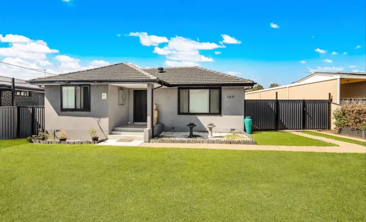 263 Smithfield Road, Fairfield West NSW 2165