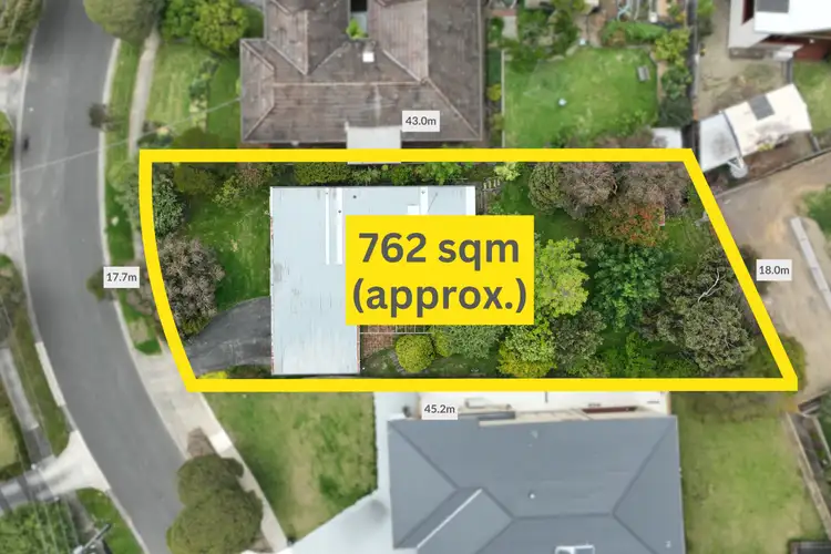 43 Bellbird Drive, Wantirna VIC 3152