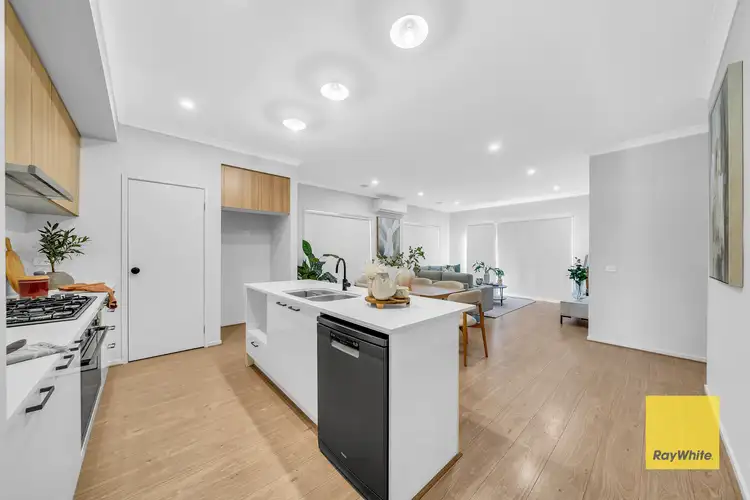 Sixth view of Homely house listing, 5 Alps Way, Truganina VIC 3029