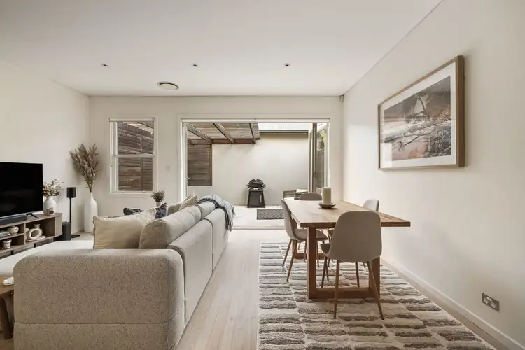 Second view of Homely apartment listing, 2/7 Flood Street, Clovelly NSW 2031