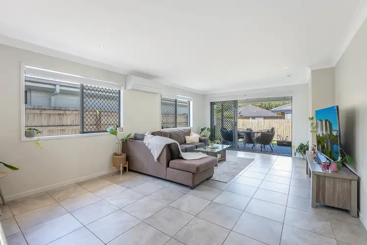 Fifth view of Homely semi-detached listing, 2/176 Graham Road, Morayfield QLD 4506