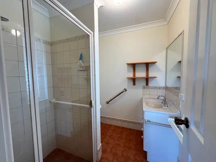 Fifth view of Homely house listing, 8 Susan Court, Yakamia WA 6330