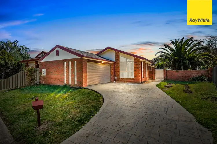 22 Longhurst Crescent, Hillside VIC 3037