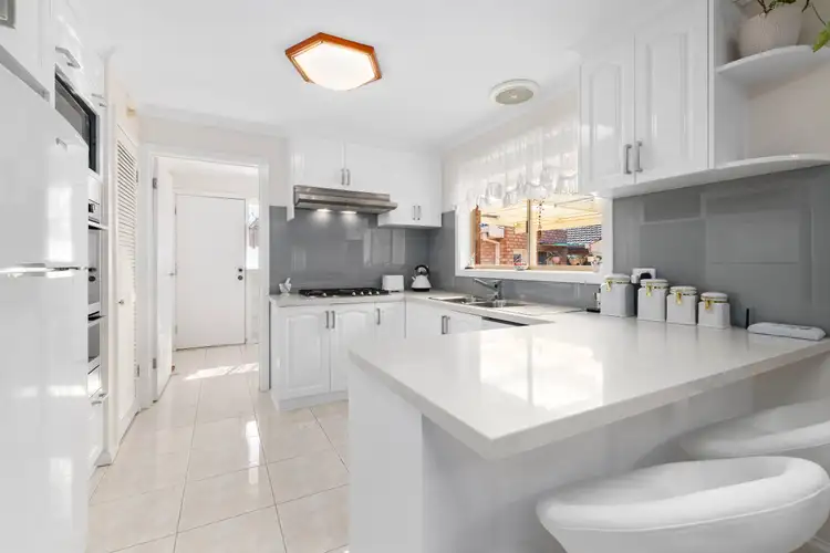 Fourth view of Homely house listing, 19 Arthur Phillip Way, Mill Park VIC 3082