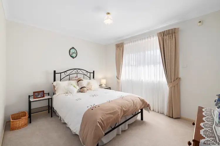 Fifth view of Homely house listing, 19 Arthur Phillip Way, Mill Park VIC 3082