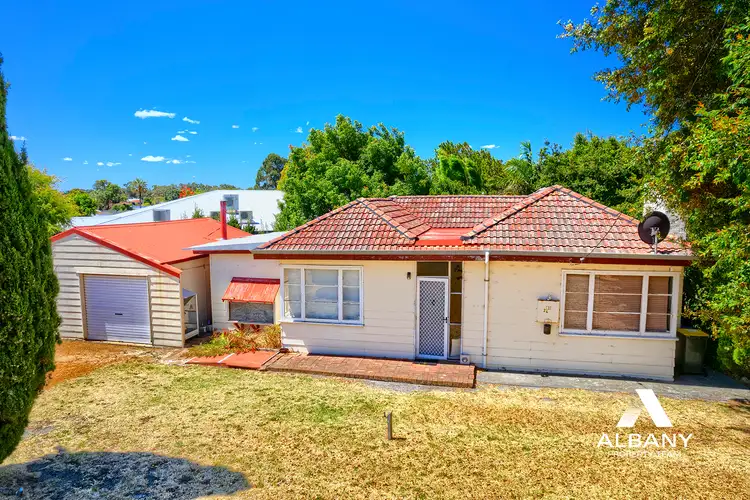 20 Pioneer Road
