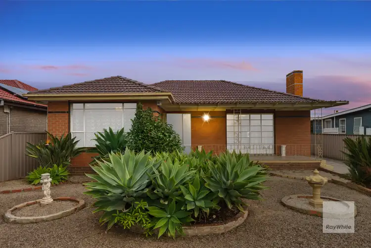 63 Mcarthur Avenue, St Albans VIC 3021