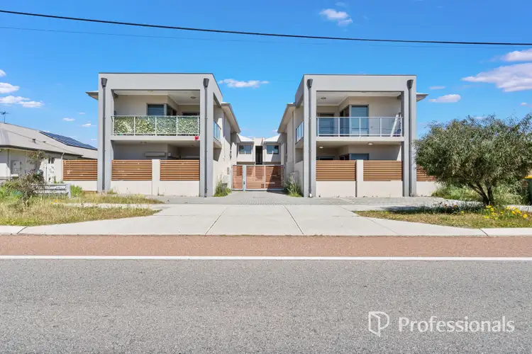 1/190 Ravenswood Drive, Nollamara WA 6061