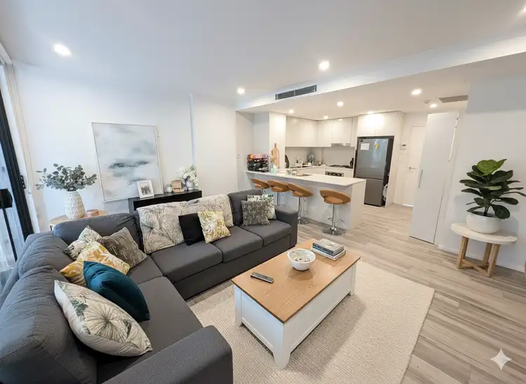 2/11 Bridge Street, Hornsby NSW 2077