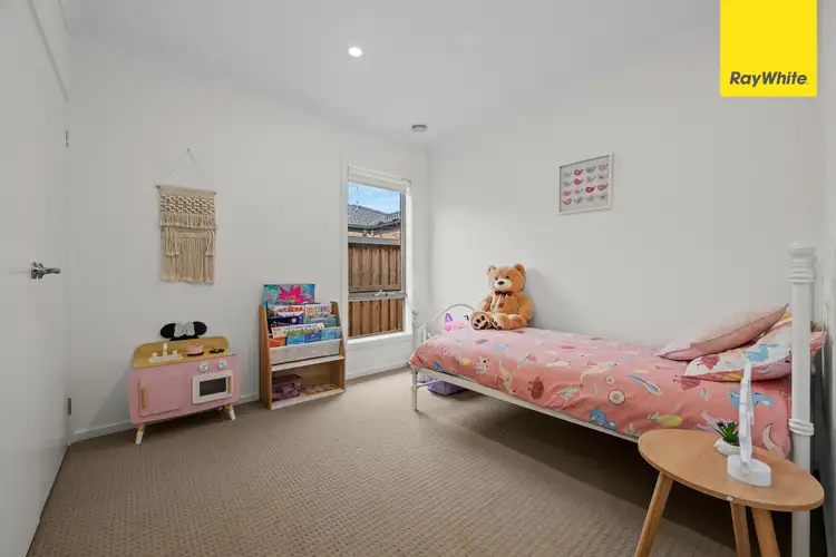 Fifth view of Homely house listing, 17 Houston Drive, Thornhill Park VIC 3335